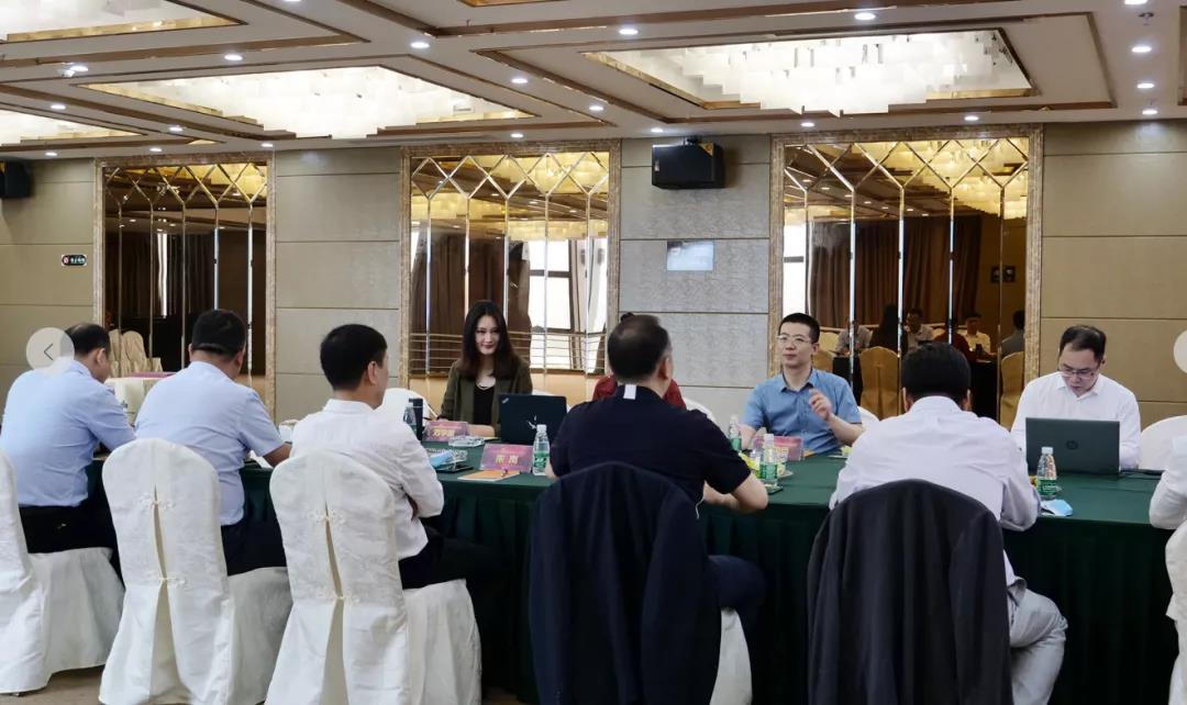 沈陽大東區(qū)李剛區(qū)長(zhǎng)一行到訪臣通